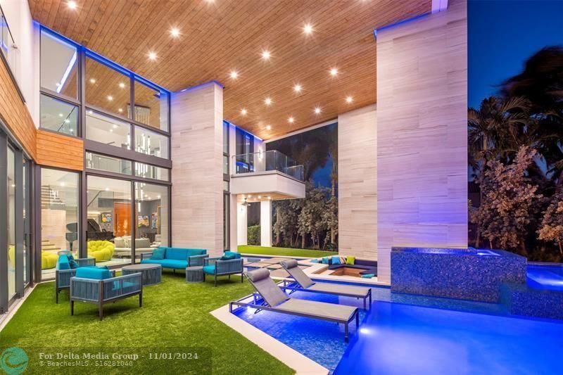 34 Minnetonka Rd, Sea Ranch Lakes, FL 33308 Photo