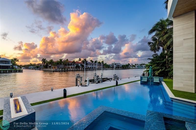 34 Minnetonka Rd, Sea Ranch Lakes, FL 33308 Photo