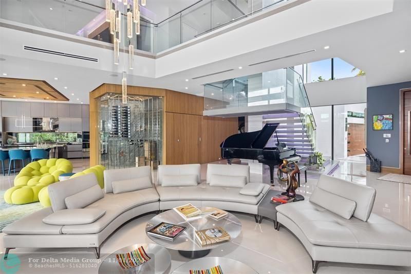 34 Minnetonka Rd, Sea Ranch Lakes, FL 33308 Photo