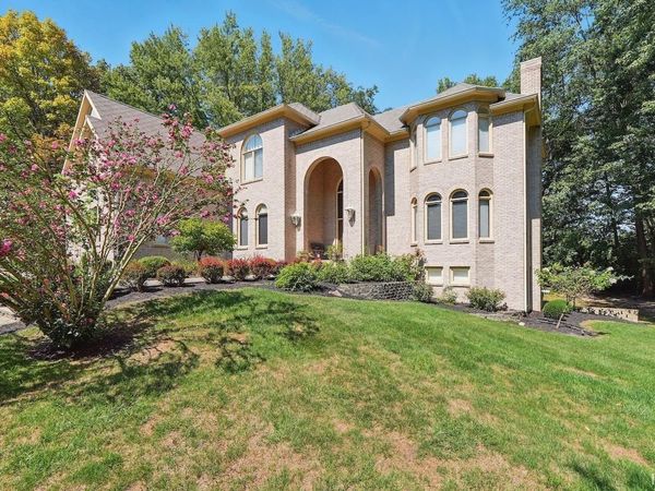 5300 W Autumn Springs Court, Muncie, IN 47304