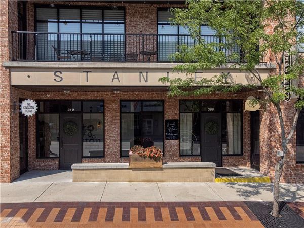 308 SE Douglas Street, Lee's Summit, MO 64063