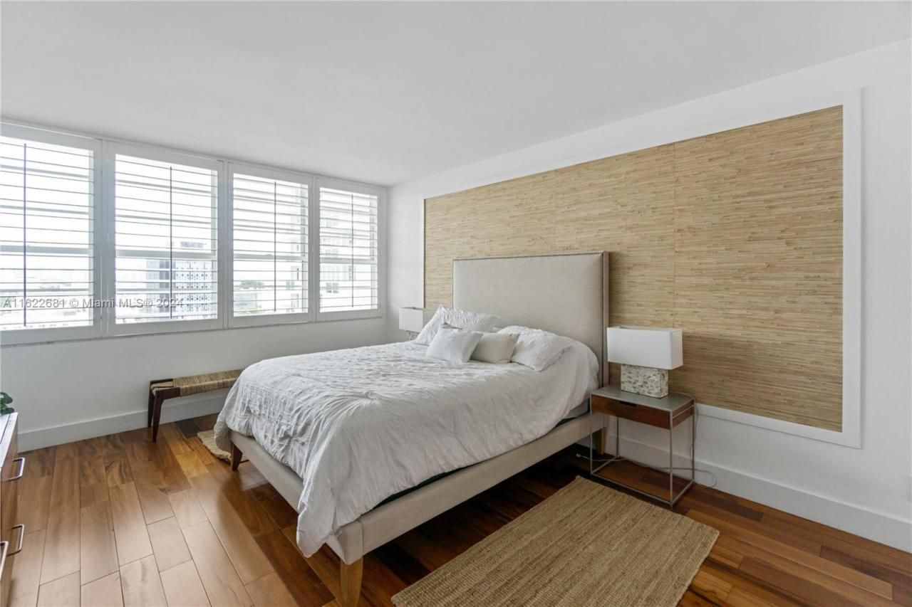 100 Lincoln Rd, Unit 1422, Miami Beach, FL 33139 Photo