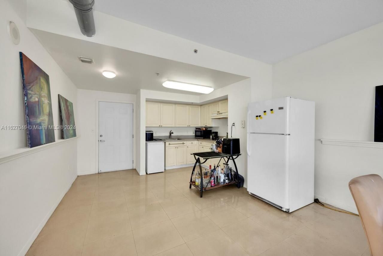 Please Call For Address, Unit 501, Miami, FL 33125 Photo