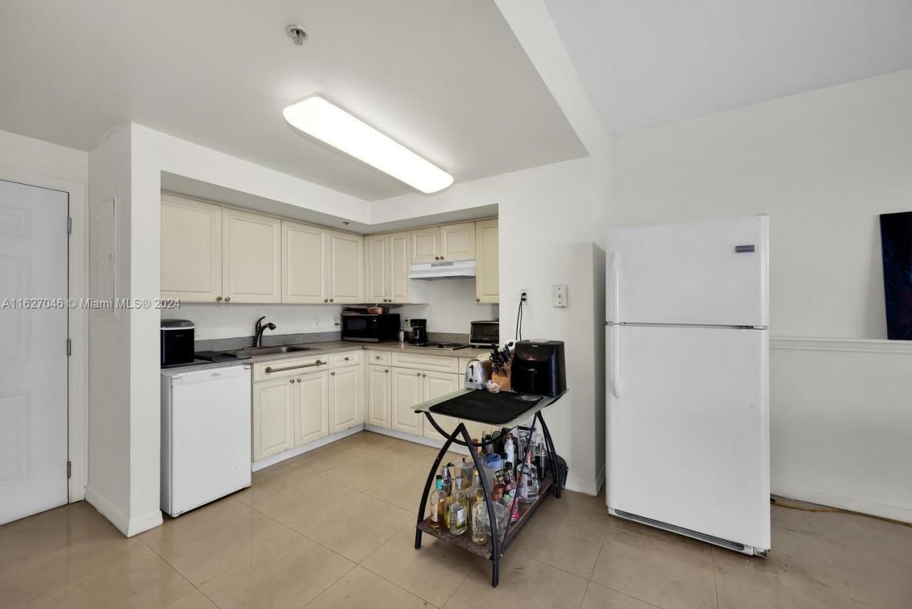 Please Call For Address, Unit 501, Miami, FL 33125 Photo