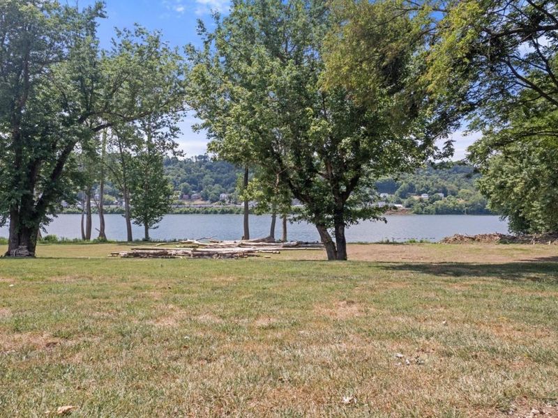 1189 Pennsylvania Avenue, Aberdeen, OH 45101 Photo 17