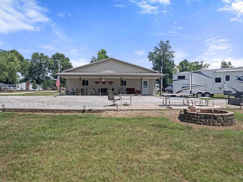 1189 Pennsylvania Avenue, Aberdeen, OH 45101 Photo 2