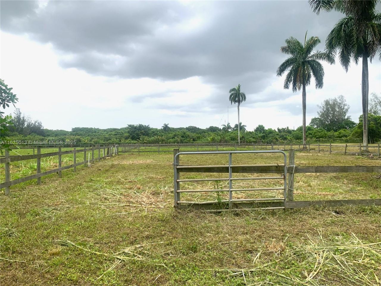 22750 SW 154th Ave, Miami, FL 33170 Photo