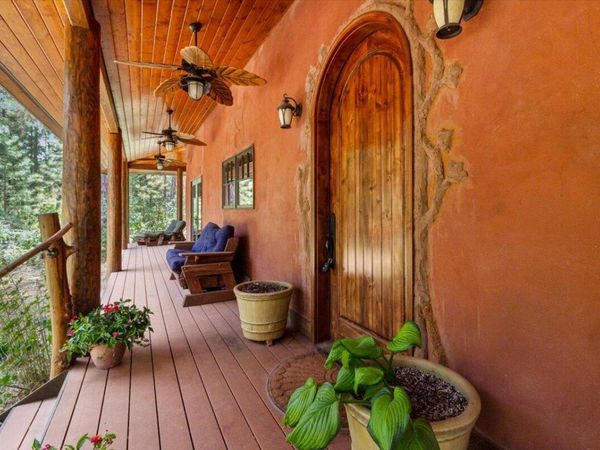 422 Onion Mountain Road, Wilderville, OR 97543