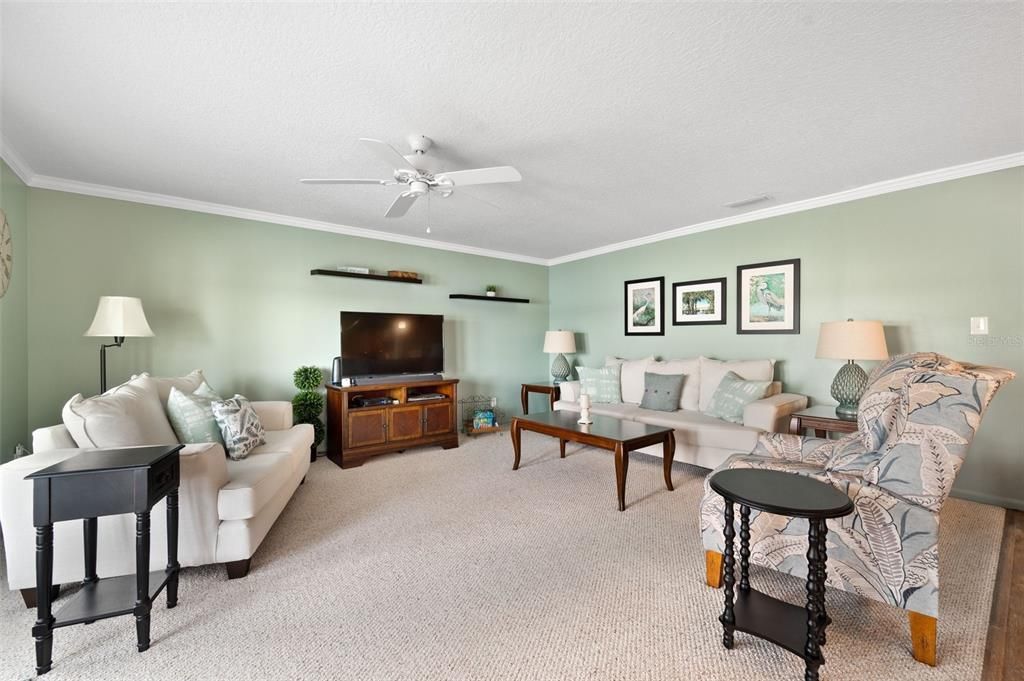 5257 Beach Drive Se, Unit D, Saint Petersburg, FL 33705 Photo