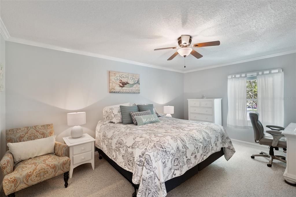 5257 Beach Drive Se, Unit D, Saint Petersburg, FL 33705 Photo