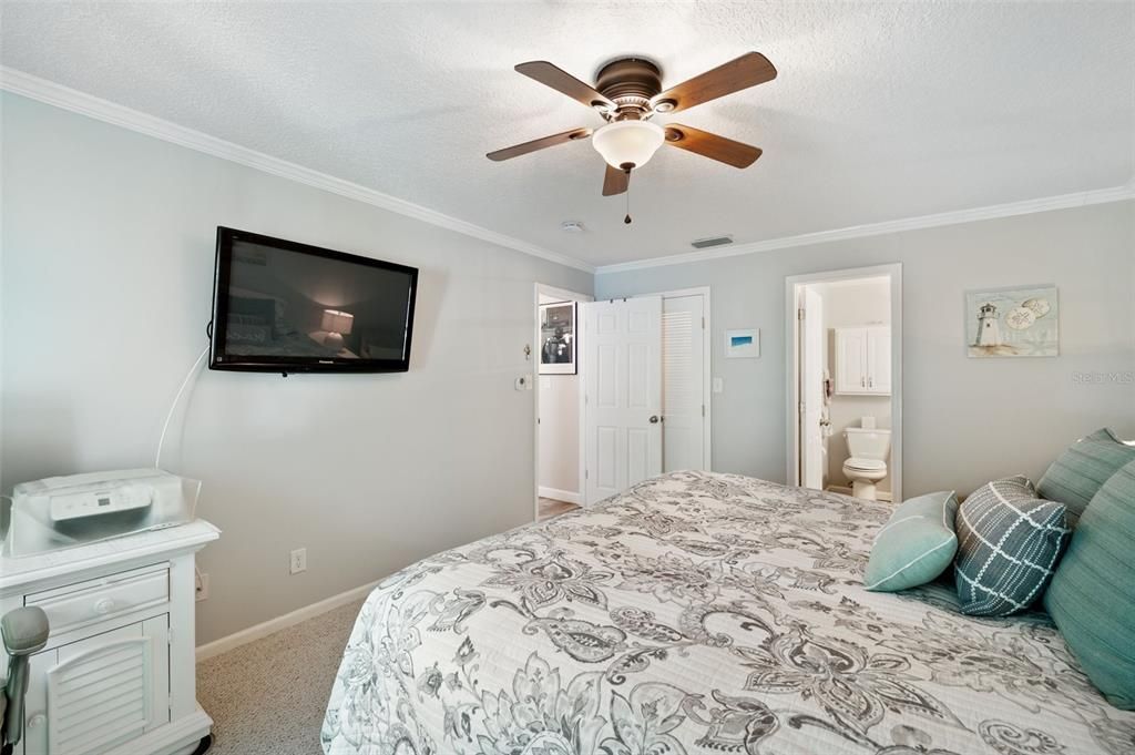 5257 Beach Drive Se, Unit D, Saint Petersburg, FL 33705 Photo