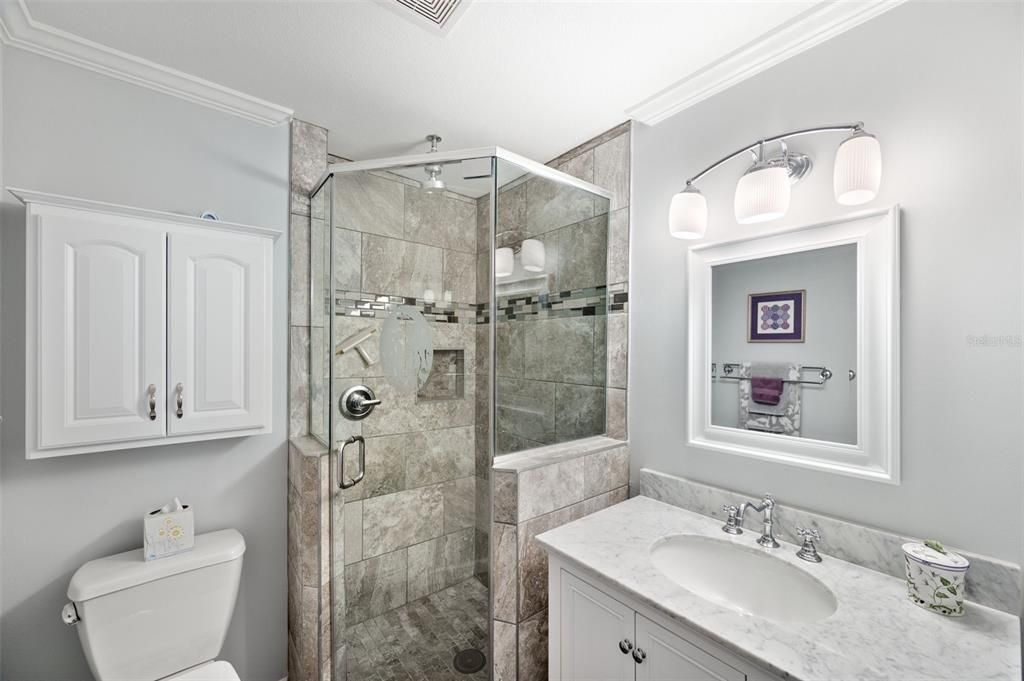 5257 Beach Drive Se, Unit D, Saint Petersburg, FL 33705 Photo