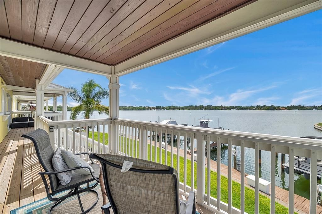 5257 Beach Drive Se, Unit D, Saint Petersburg, FL 33705 Photo