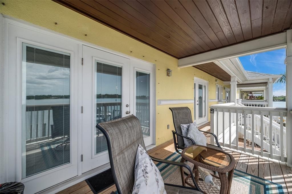 5257 Beach Drive Se, Unit D, Saint Petersburg, FL 33705 Photo