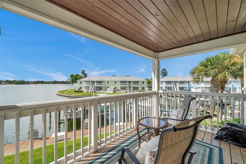 5257 Beach Drive Se, Unit D, Saint Petersburg, FL 33705 Photo