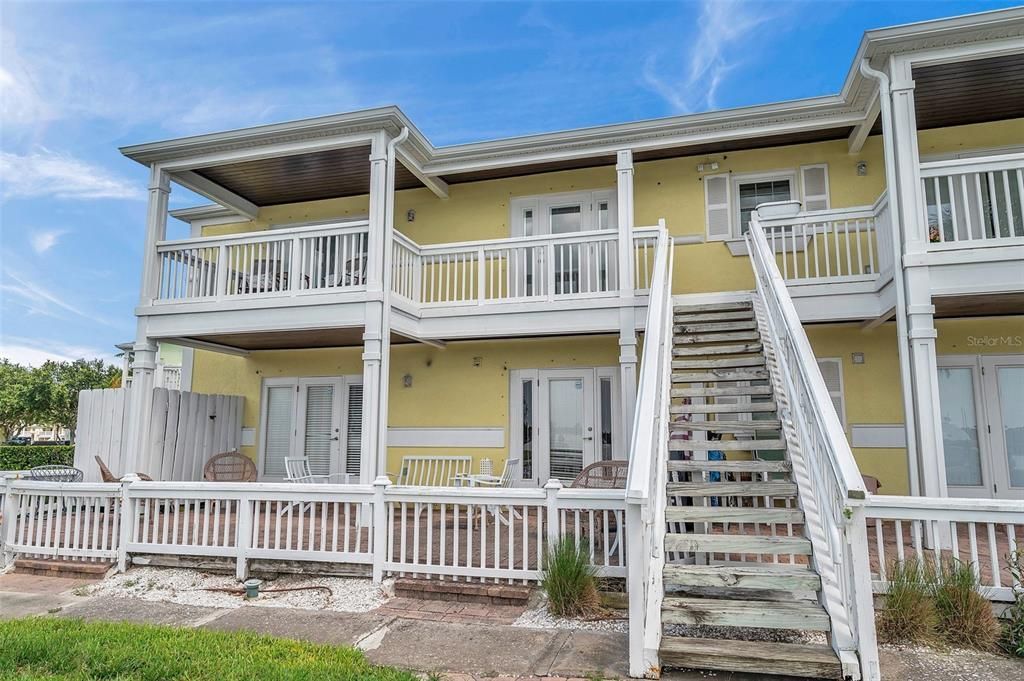 5257 Beach Drive Se, Unit D, Saint Petersburg, FL 33705 Photo