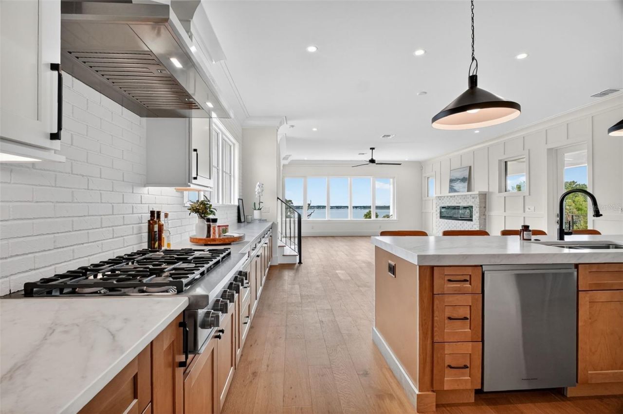 576 Casey Loop, Mount Dora, FL 32757 Photo