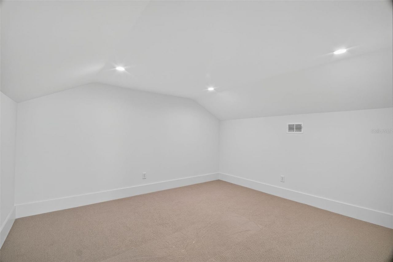 576 Casey Loop, Mount Dora, FL 32757 Photo