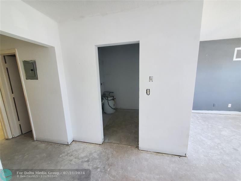 2106 NE 56th Court, Unit 107, Fort Lauderdale, FL 33308 Photo