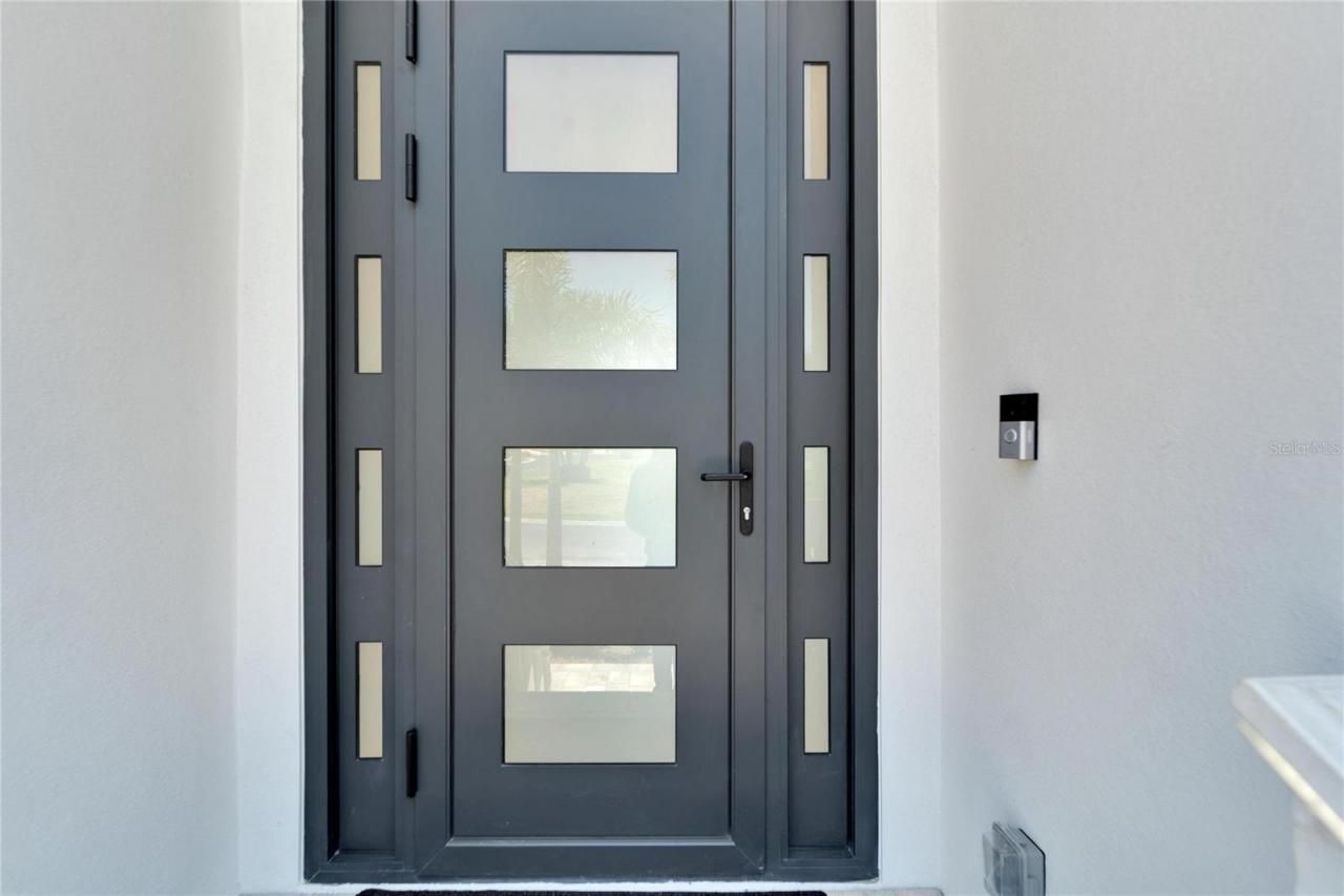 517 Treviso Drive, Apollo Beach, FL 33572 Photo