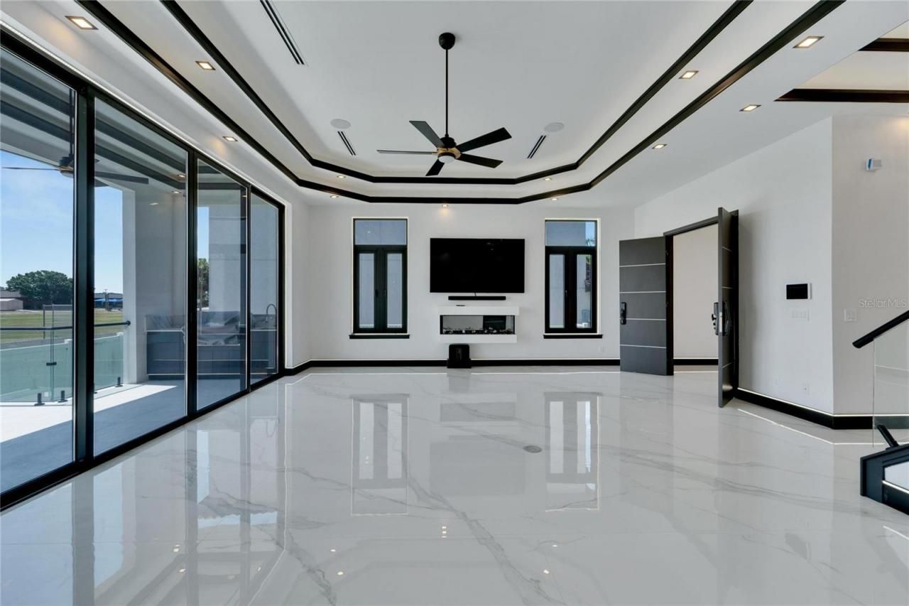 517 Treviso Drive, Apollo Beach, FL 33572 Photo