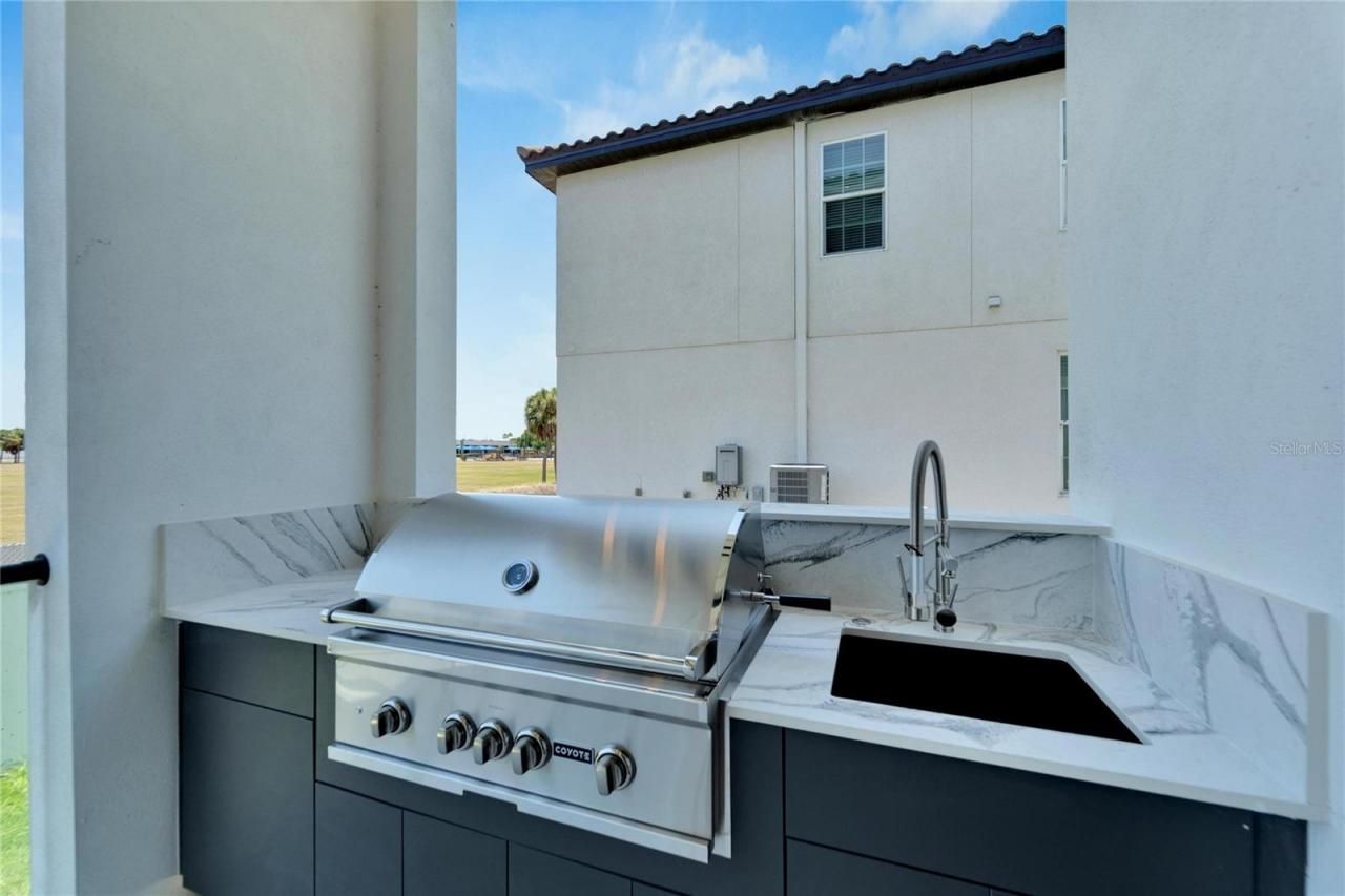 517 Treviso Drive, Apollo Beach, FL 33572 Photo