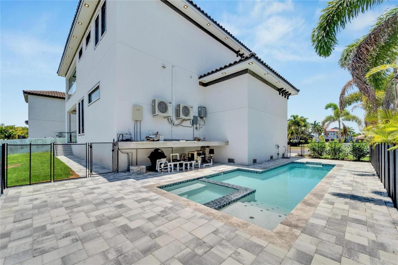 517 Treviso Drive, Apollo Beach, FL 33572 Photo