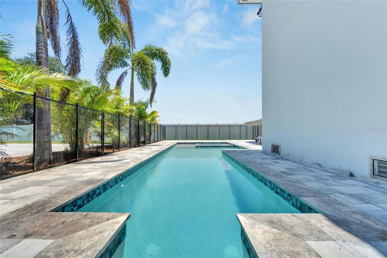 517 Treviso Drive, Apollo Beach, FL 33572 Photo