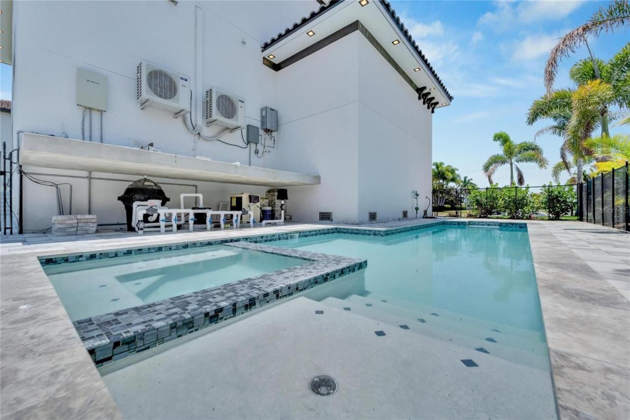 517 Treviso Drive, Apollo Beach, FL 33572 Photo