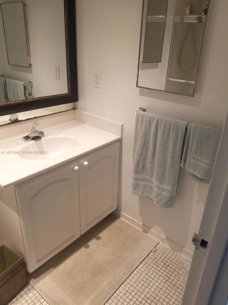 3801 S Ocean Dr, Unit 10H, Hollywood, FL 33019 Photo