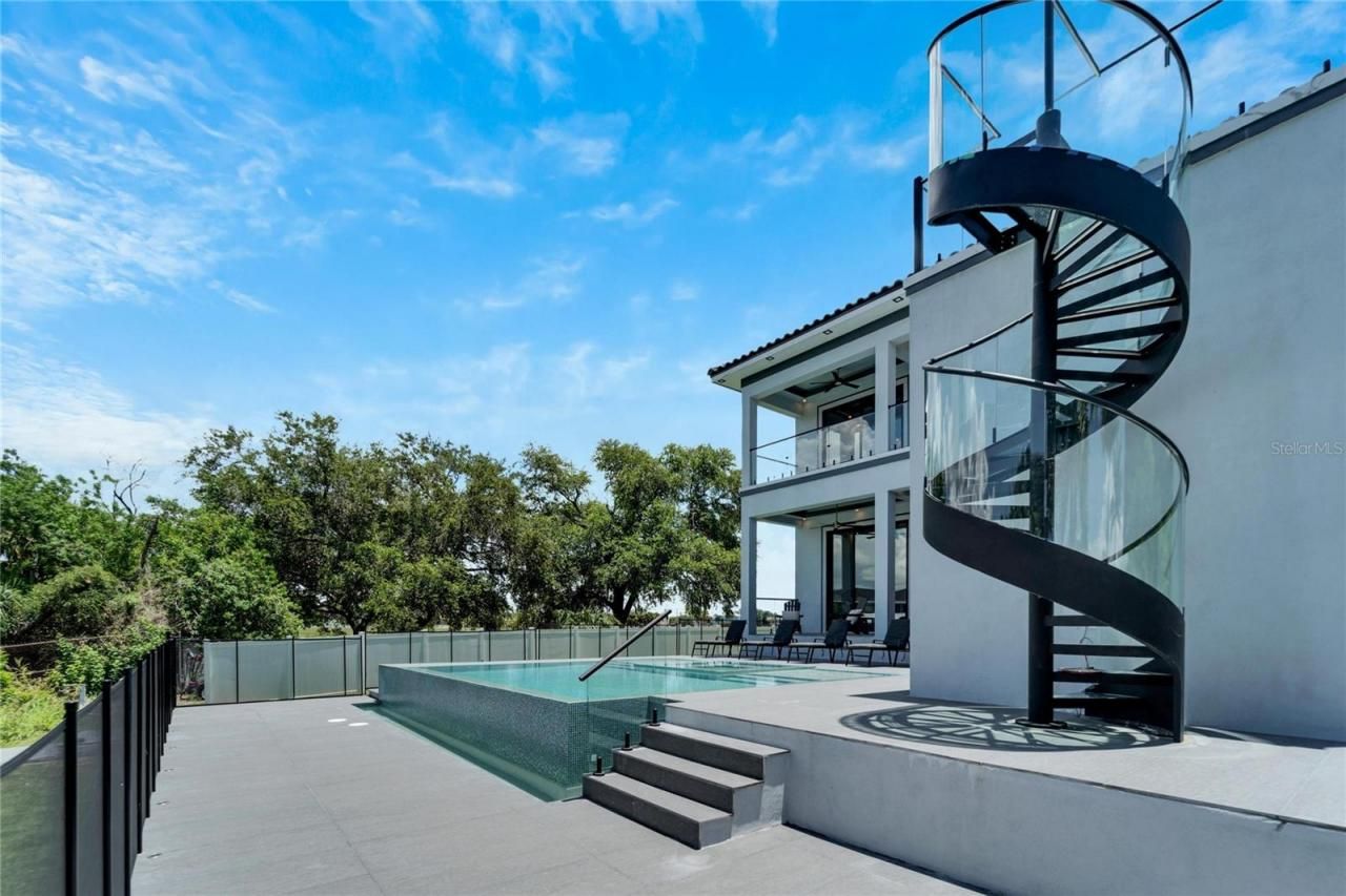 519 Treviso Drive, Apollo Beach, FL 33572 Photo