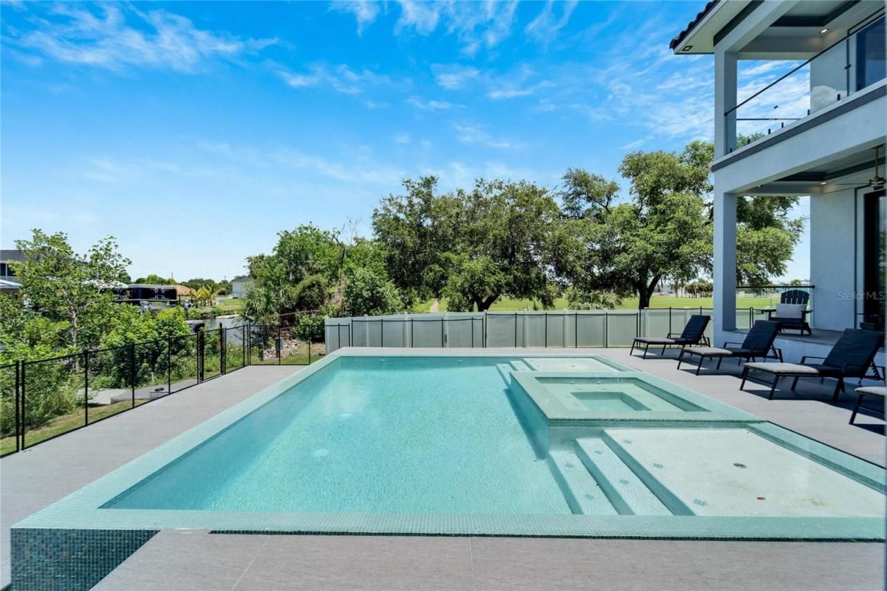 519 Treviso Drive, Apollo Beach, FL 33572 Photo