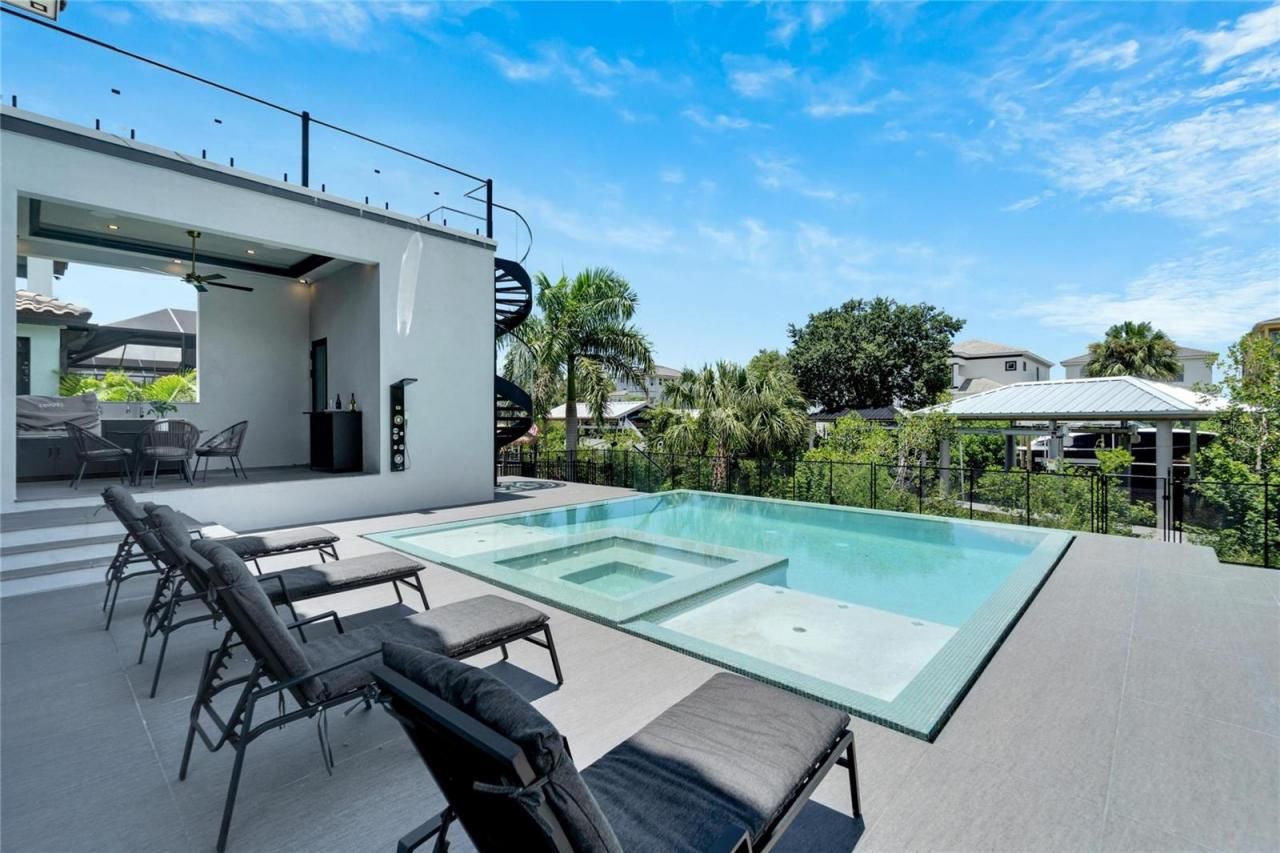 519 Treviso Drive, Apollo Beach, FL 33572 Photo