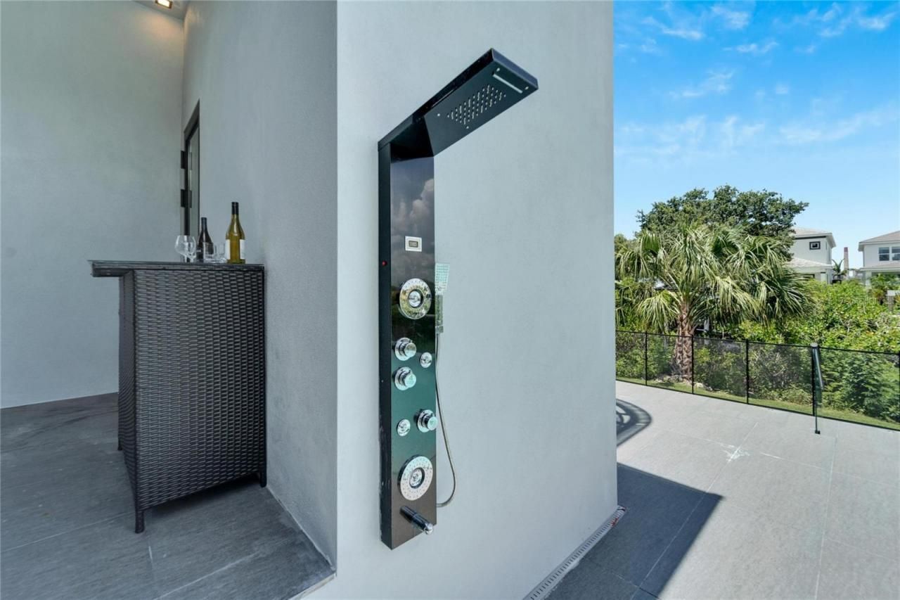 519 Treviso Drive, Apollo Beach, FL 33572 Photo