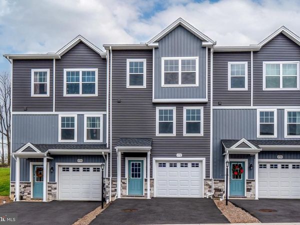 172 HIGHPOINT PARK DRIVE, PLEASANT GAP, PA 16823