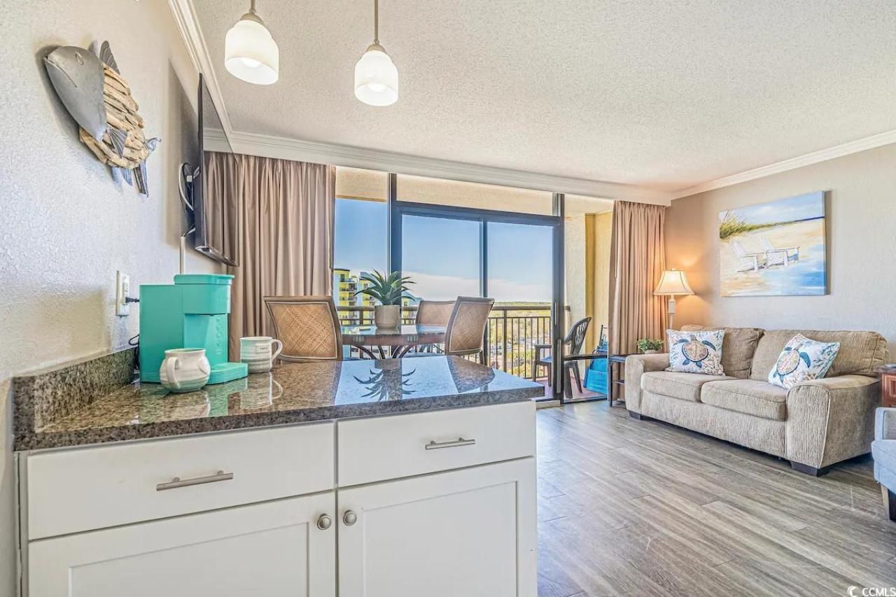 6900 Ocean Blvd. N Photo 8