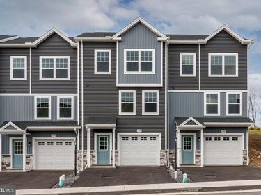 168 HIGHPOINT PARK DRIVE, PLEASANT GAP, PA 16823