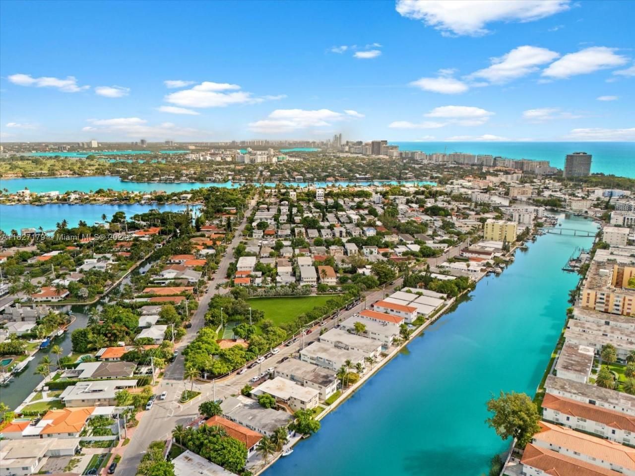 7805 & 7815 Crespi Blvd, Miami Beach, FL 33141 Photo