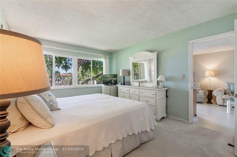 671 S Hollybrook Drive, Unit 306, Pembroke Pines, FL 33025 Photo