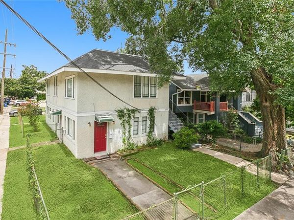 2202 00 NASHVILLE Avenue, New Orleans, LA 70115