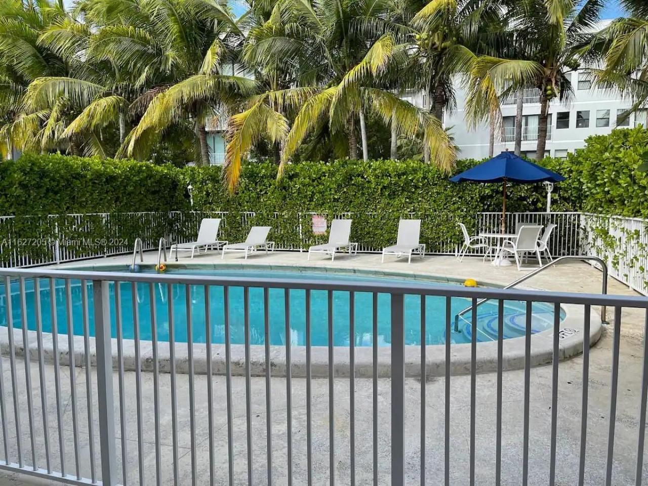 100 Sunrise Dr, Unit 24, Key Biscayne, FL 33149 Photo