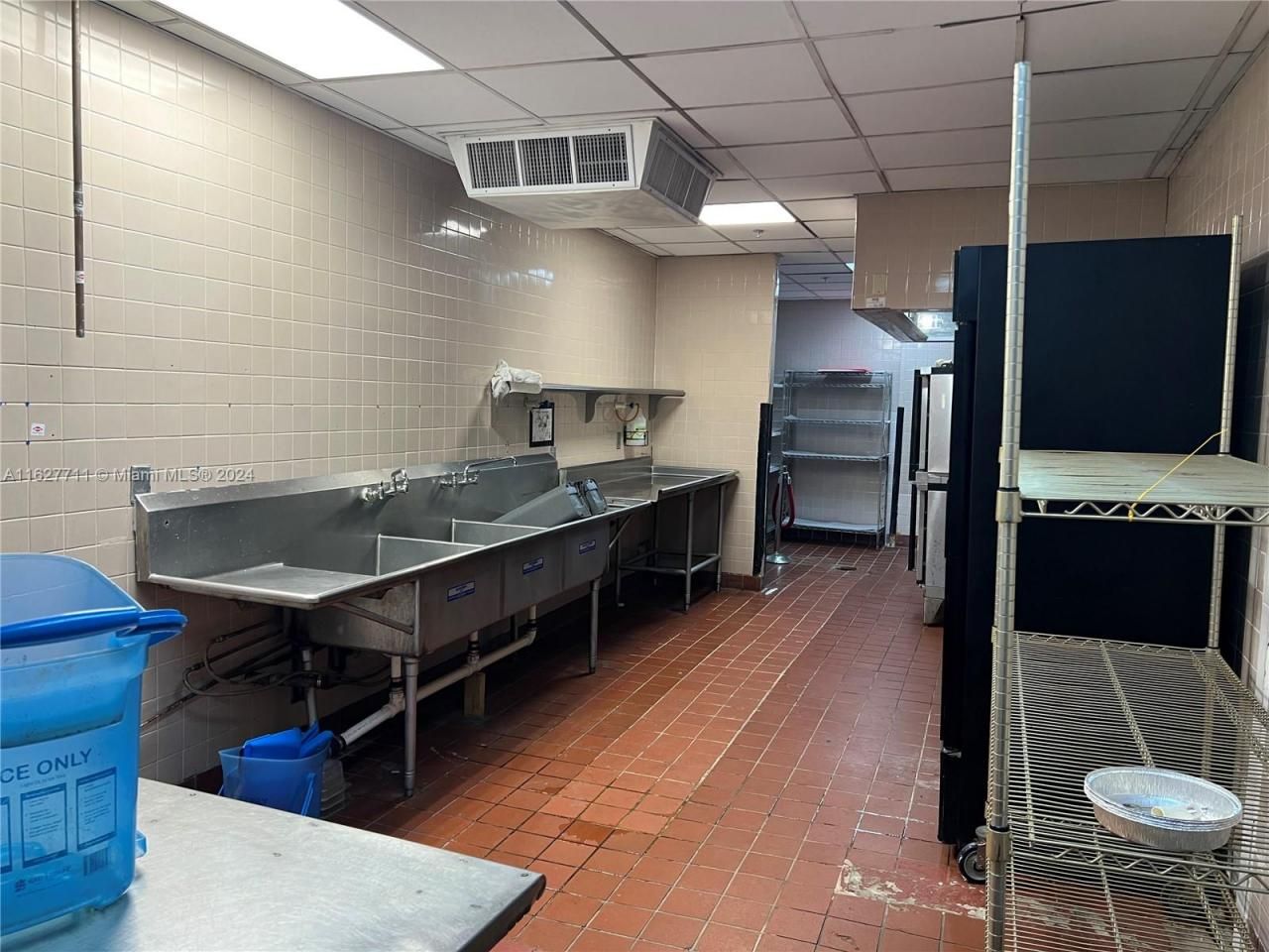 148 NW 167th St, Miami, FL 33169 Photo