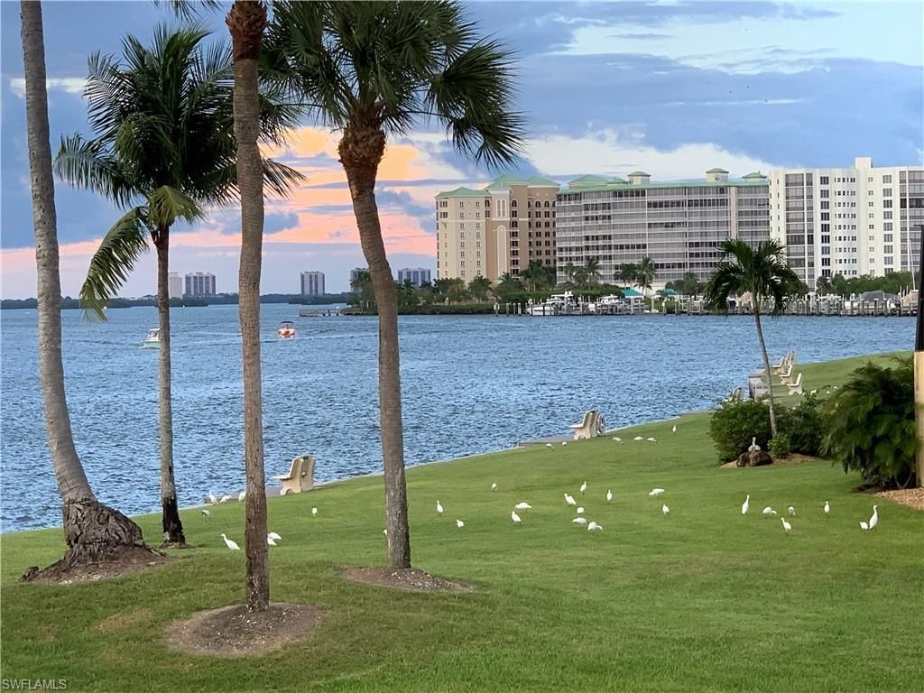 4263 Bay Beach Ln, Unit 111, Fort Myers Beach, FL 33931 Photo