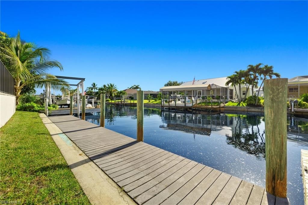 12230 Matlacha Blvd, Matlacha Isles, FL 33991 Photo