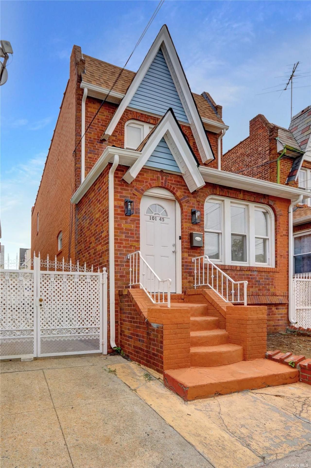 101-45 114th Street, Richmond Hill, NY 11419 Main Photo