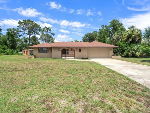25 N COUNTRY CLUB DRIVE, CRYSTAL RIVER, FL 34429