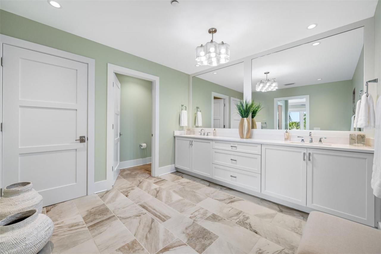 6 Hibiscus Lane, Belleair, FL 33756 Photo