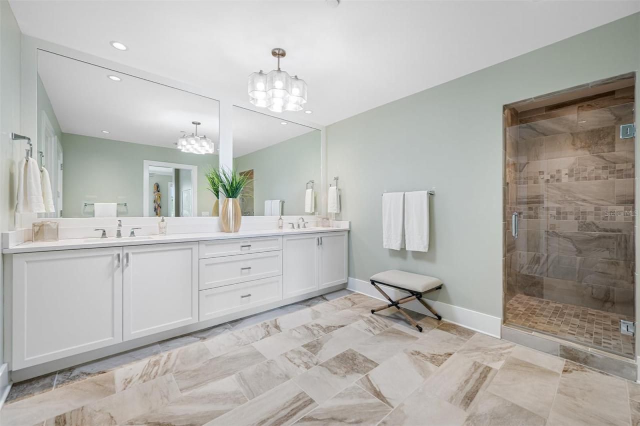 6 Hibiscus Lane, Belleair, FL 33756 Photo