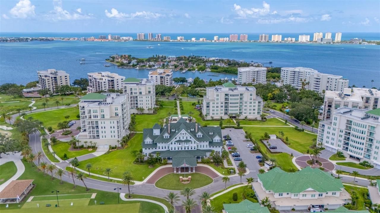 6 Hibiscus Lane, Belleair, FL 33756 Photo