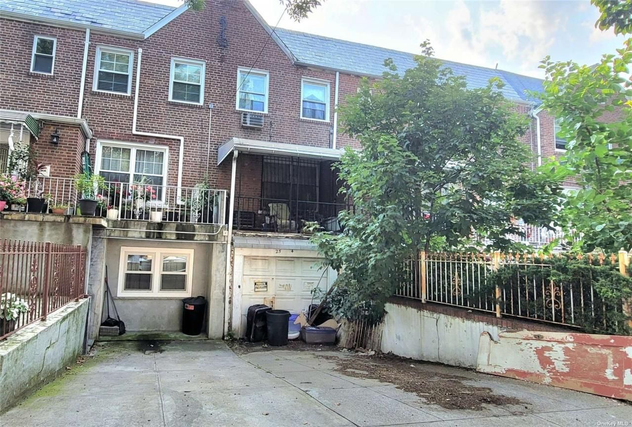 25-44 82nd Street, East Elmhurst, NY 11370 Main Photo
